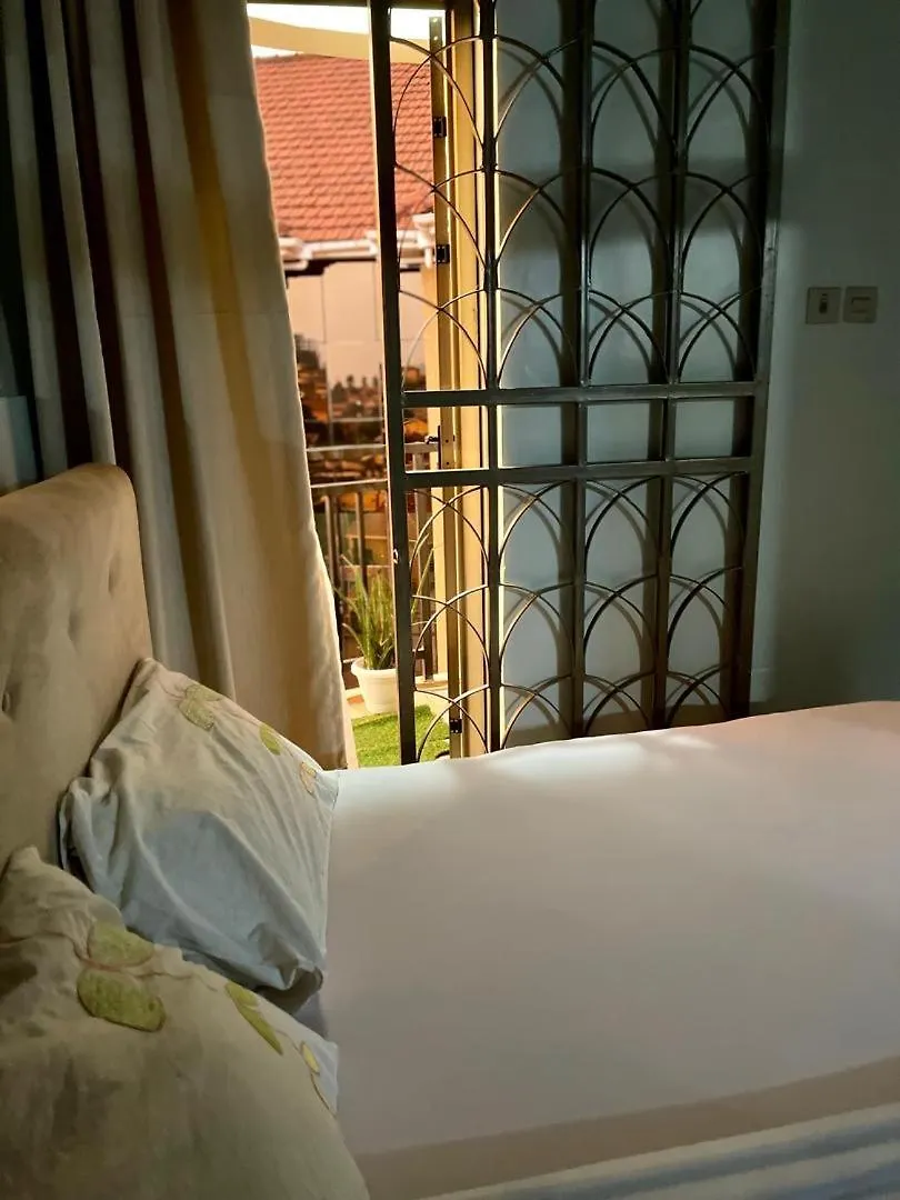 Satoz 2 Bedroom Kampala Appartement